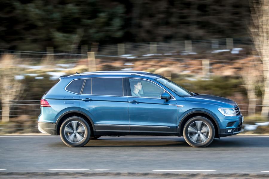  Volkswagen Tiguan Allspace 2018 года  (UK) (фото 15 из 40)